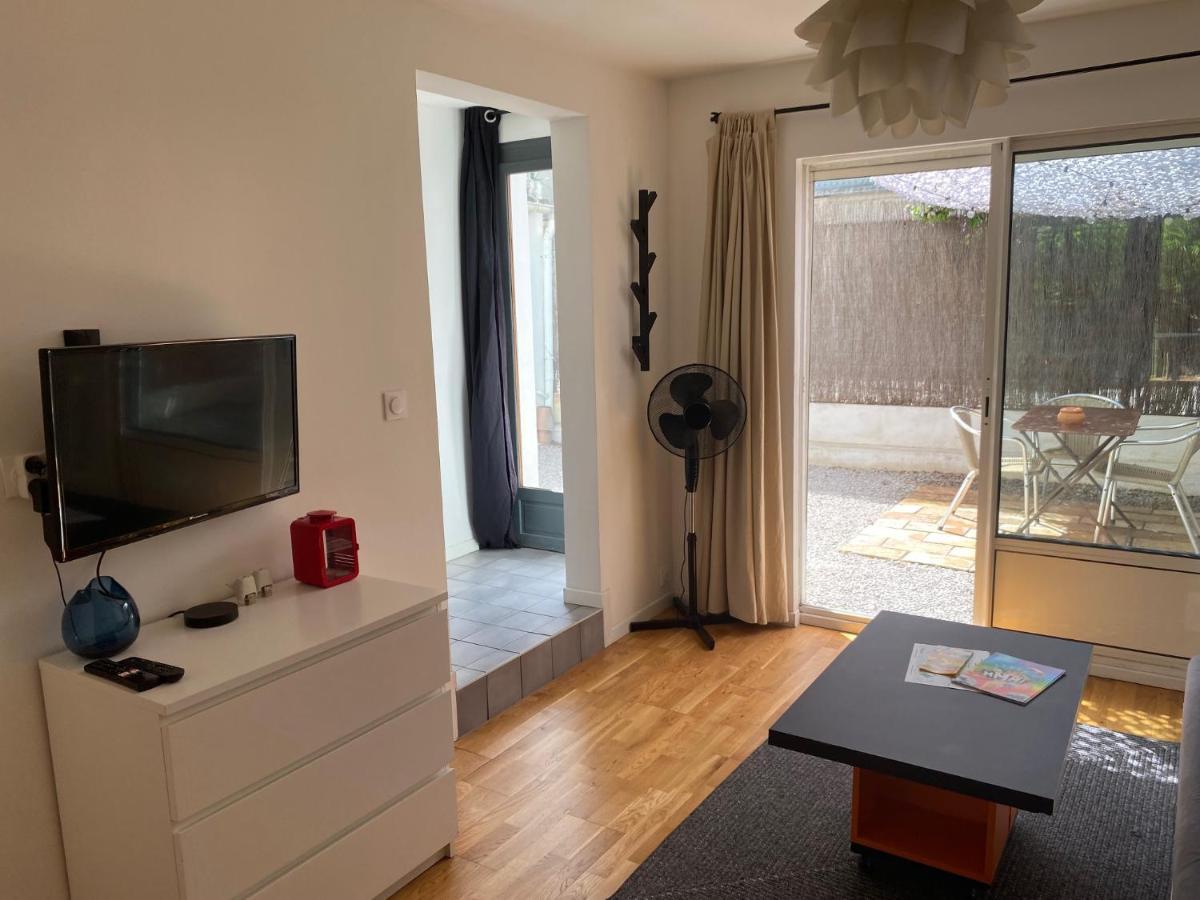 Grand Studio De 38M2 Et Cour Independante De 25M2 Dont Wifi Et Netflix Apartment Montpellier Ngoại thất bức ảnh